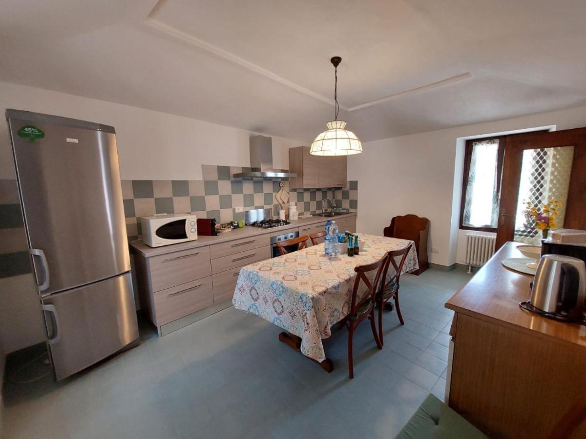 Casa Sassello - Appartamento Menta Dumenza Luaran gambar