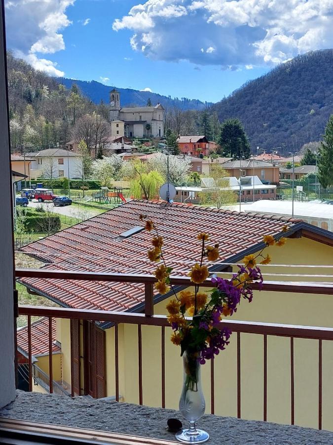Casa Sassello - Appartamento Menta Dumenza Luaran gambar