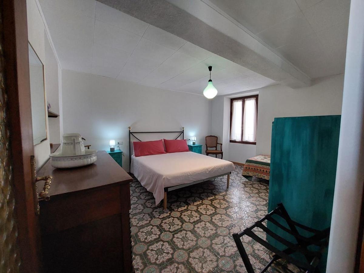 Casa Sassello - Appartamento Menta Dumenza Luaran gambar